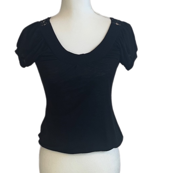 Energie Top with Cute Emboidered Back Black Size S - Picture 1 of 7